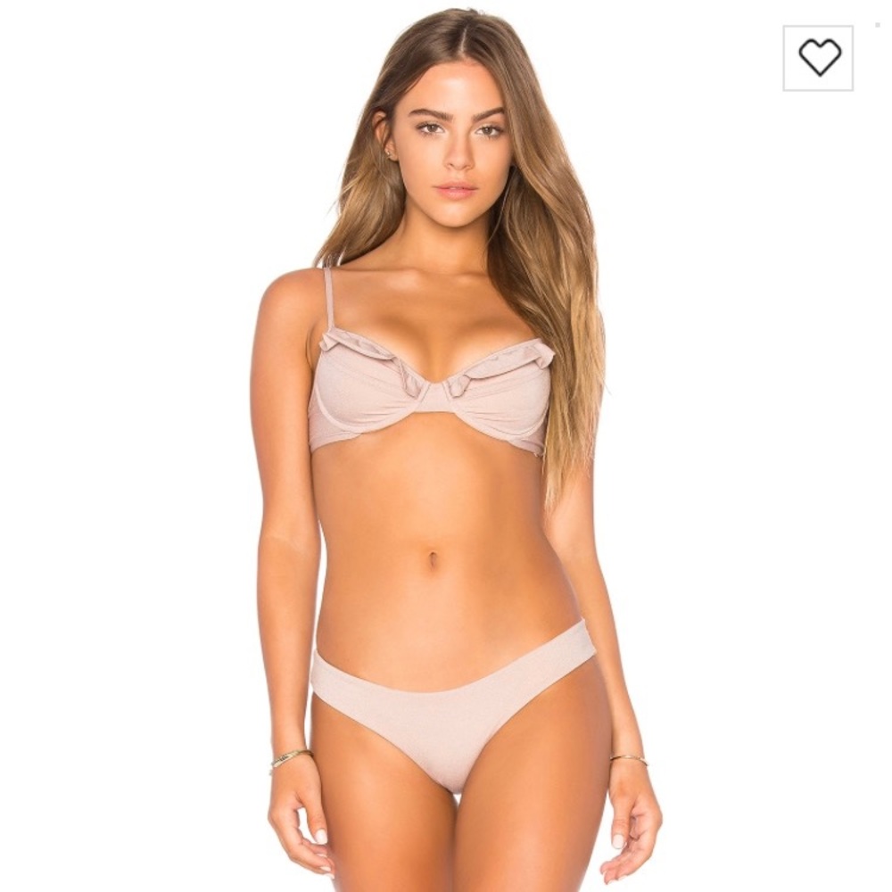 L Space Ruffle Top from Revolve - Too Hot! 💥